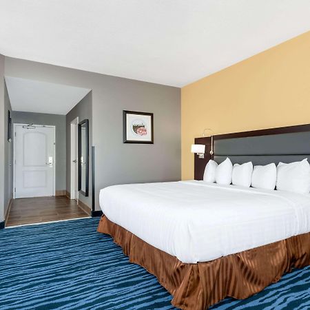 Hotel 1550 San Bruno Exterior photo